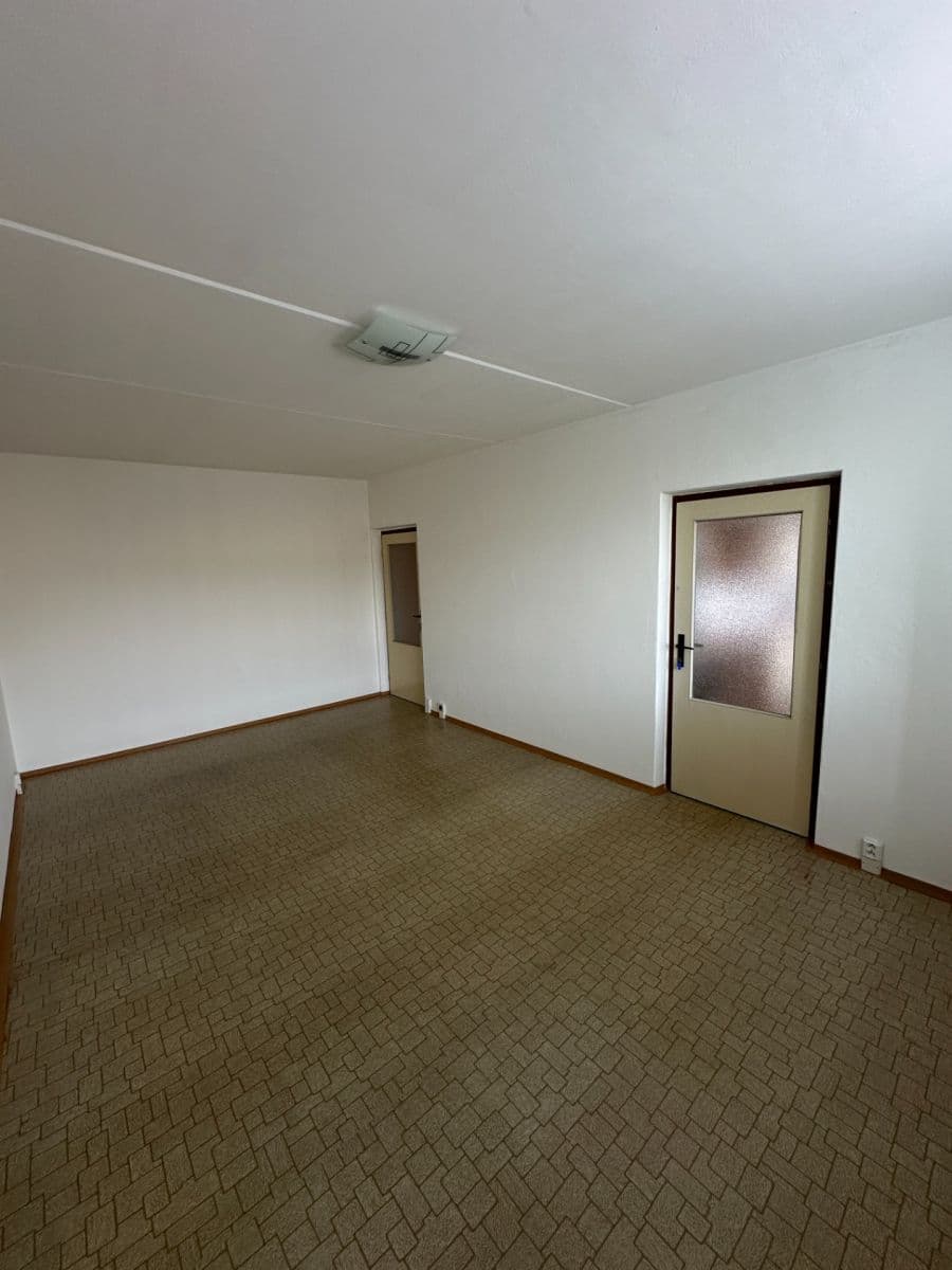 Prenájom bytu 2-izbový 60 m², Čimelická, Praha, Praha Prenájom bytu 2-izbový 60 m², Čimelická, Praha, Praha