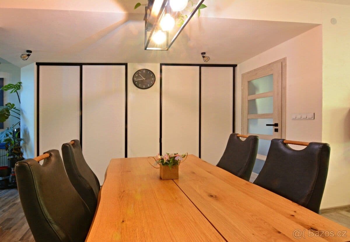 Predaj domu 255 m², pozemek 160 m², Brněnská, Opatovice, Jihomoravský kraj Predaj domu 255 m², pozemek 160 m², Brněnská, Opatovice, Jihomoravský kraj