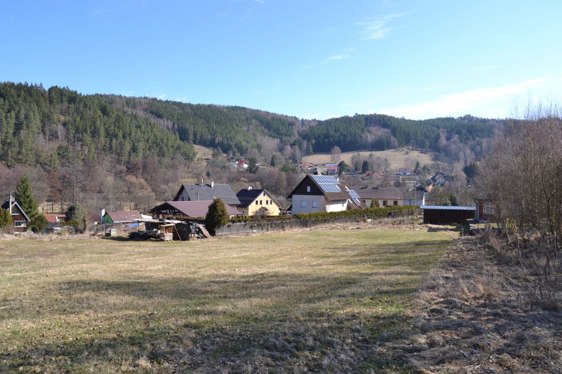 Predaj domu 246 m², pozemek 1.000 m², Teplička, Karlovarský kraj Predaj domu 246 m², pozemek 1.000 m², Teplička, Karlovarský kraj