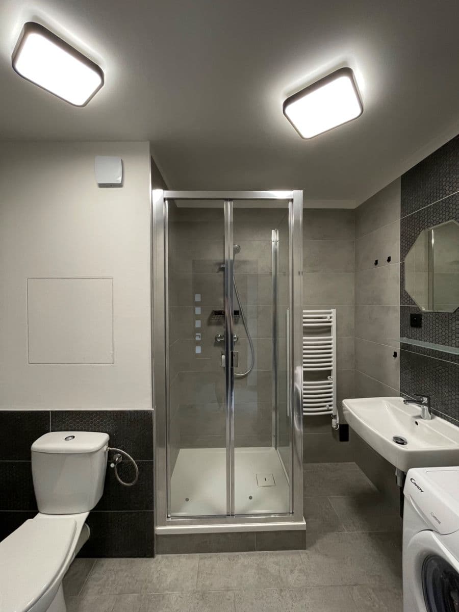 Prenájom bytu 3-izbový 72 m², Lublinská, Praha, Praha Prenájom bytu 3-izbový 72 m², Lublinská, Praha, Praha