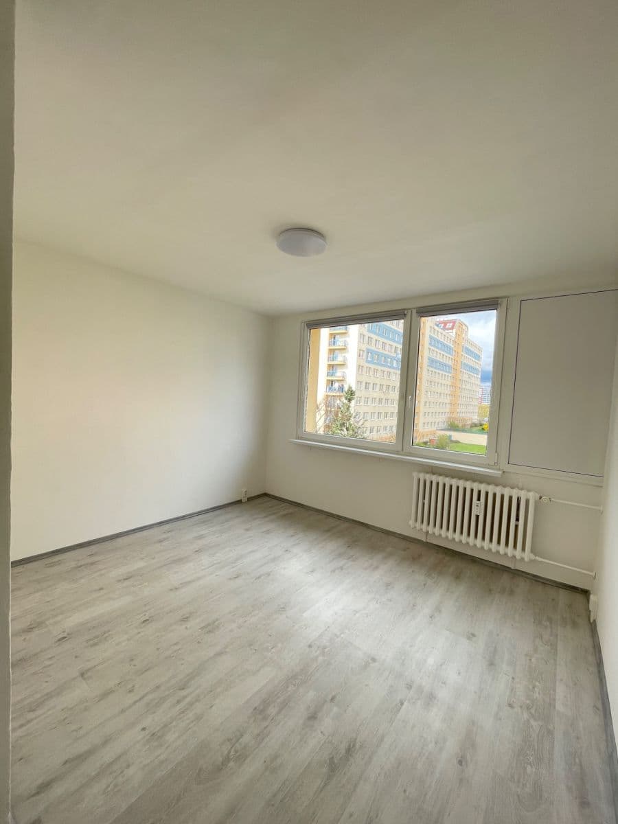 Prenájom bytu 3-izbový 72 m², Lublinská, Praha, Praha Prenájom bytu 3-izbový 72 m², Lublinská, Praha, Praha