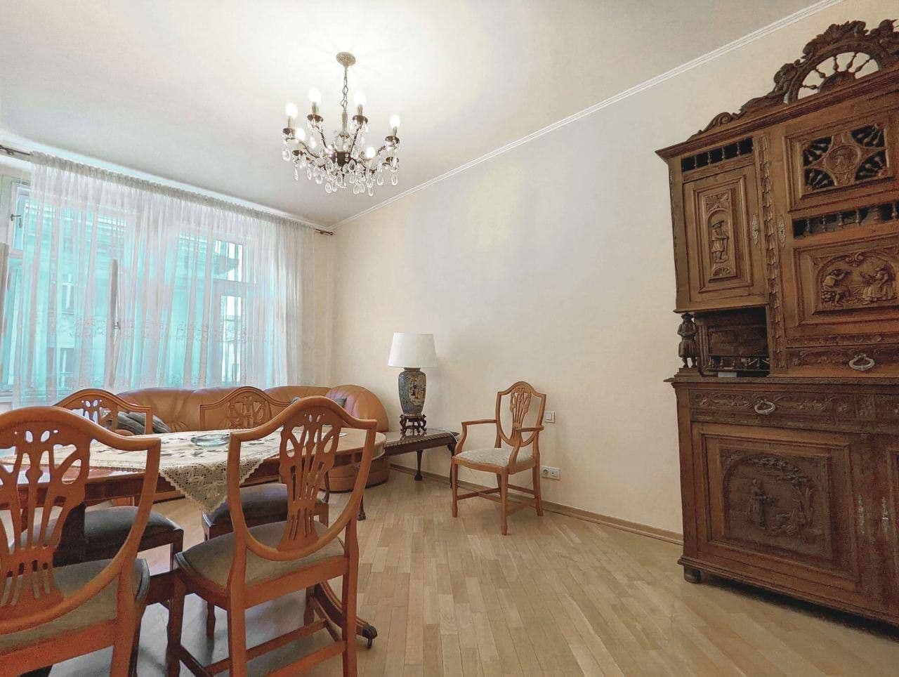 Predaj bytu 3-izbový 74 m², Klimentská, Praha, Praha Predaj bytu 3-izbový 74 m², Klimentská, Praha, Praha