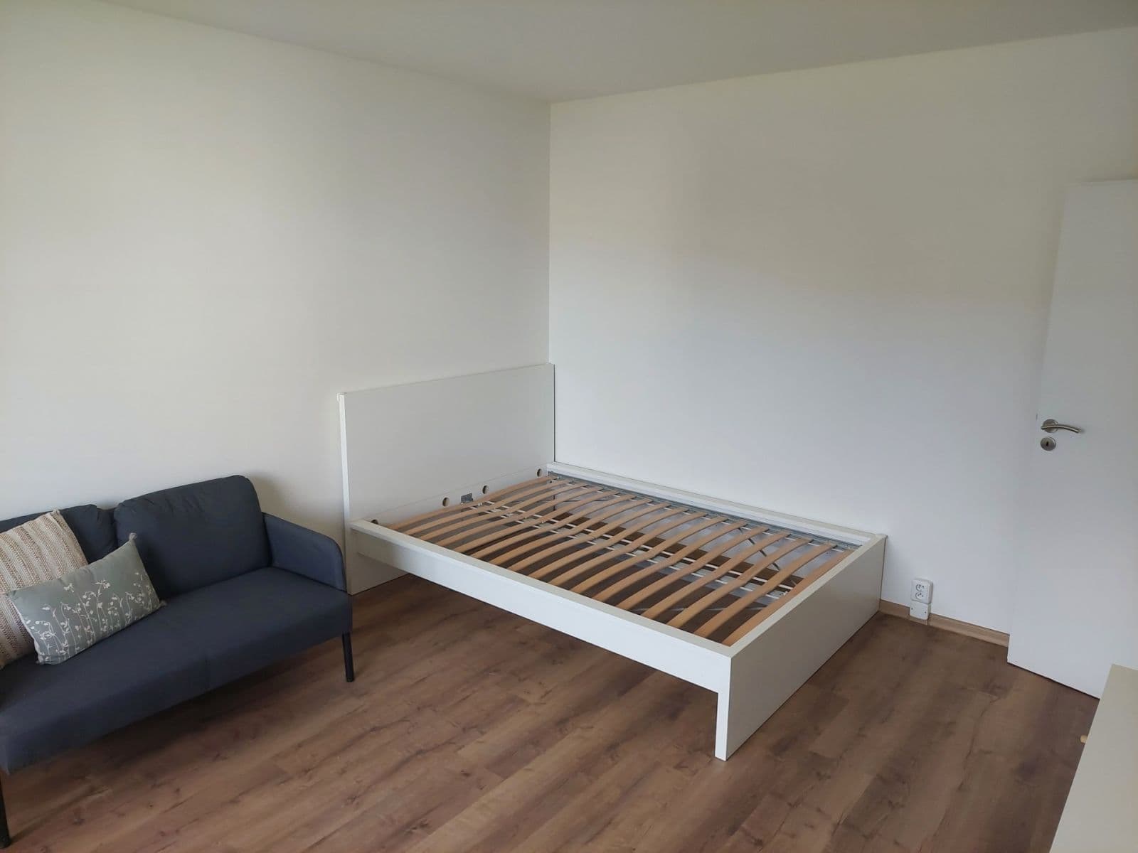 Prenájom bytu 1-izbový 26 m², Varnsdorfská, Praha, Praha Prenájom bytu 1-izbový 26 m², Varnsdorfská, Praha, Praha