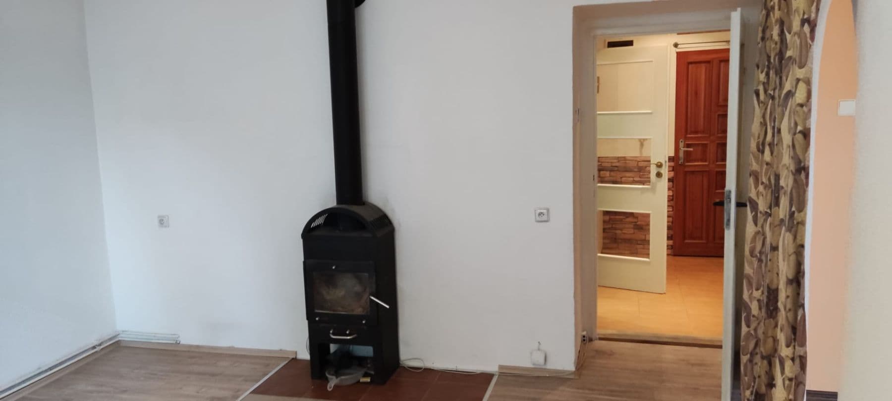 Predaj bytu 2-izbový 56 m², Dukelských hrdinů, Rakovník, Středočeský kraj Predaj bytu 2-izbový 56 m², Dukelských hrdinů, Rakovník, Středočeský kraj