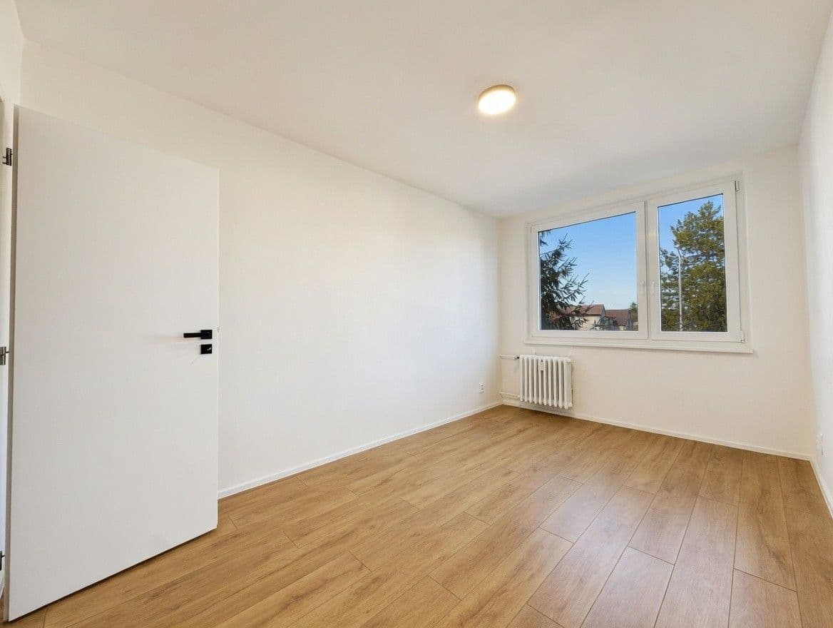 Predaj bytu 4-izbový 81 m², Výletní, Praha, Praha Predaj bytu 4-izbový 81 m², Výletní, Praha, Praha