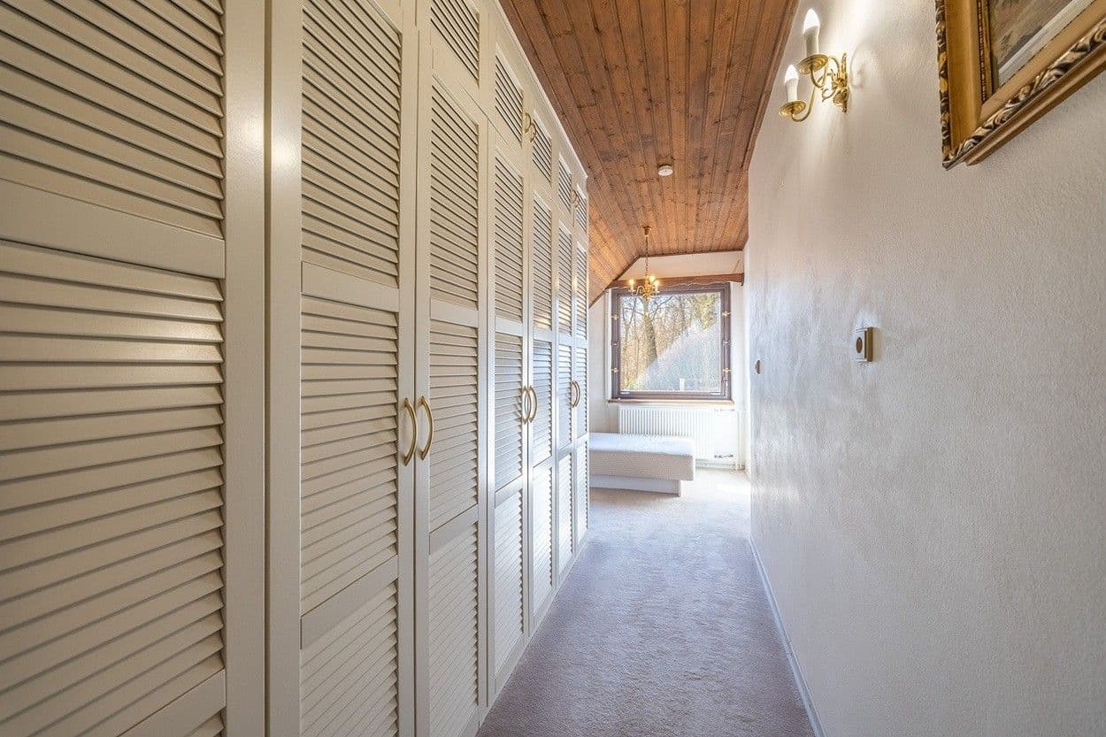 Predaj domu 330 m², pozemek 968 m², Lovčická, Praha, Praha Predaj domu 330 m², pozemek 968 m², Lovčická, Praha, Praha