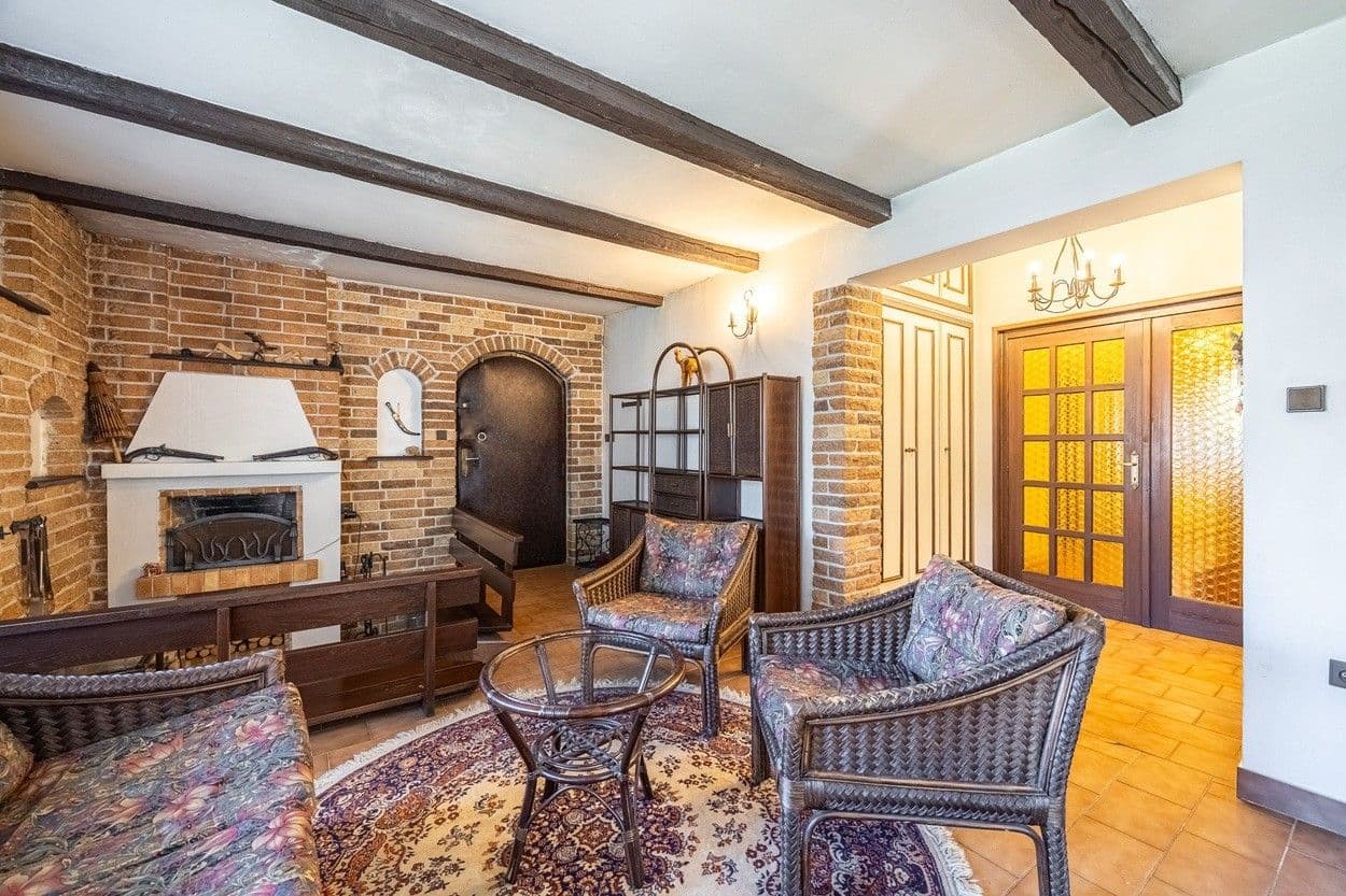 Predaj domu 330 m², pozemek 968 m², Lovčická, Praha, Praha Predaj domu 330 m², pozemek 968 m², Lovčická, Praha, Praha