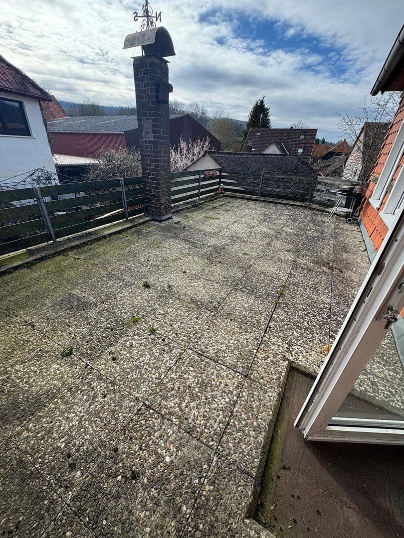 Prenájom bytu 4-izbový 115 m², Am Breiten 2, Delligsen, Dolné Sasko Prenájom bytu 4-izbový 115 m², Am Breiten 2, Delligsen, Dolné Sasko