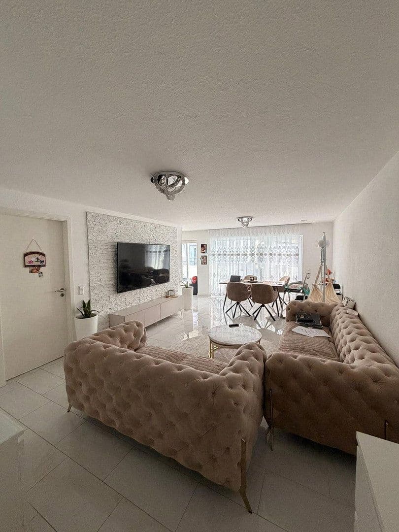 Predaj bytu 3-izbový 92 m², Kirchstr 8/3, Spaichingen, Bádensko-Wurttembersko Predaj bytu 3-izbový 92 m², Kirchstr 8/3, Spaichingen, Bádensko-Wurttembersko