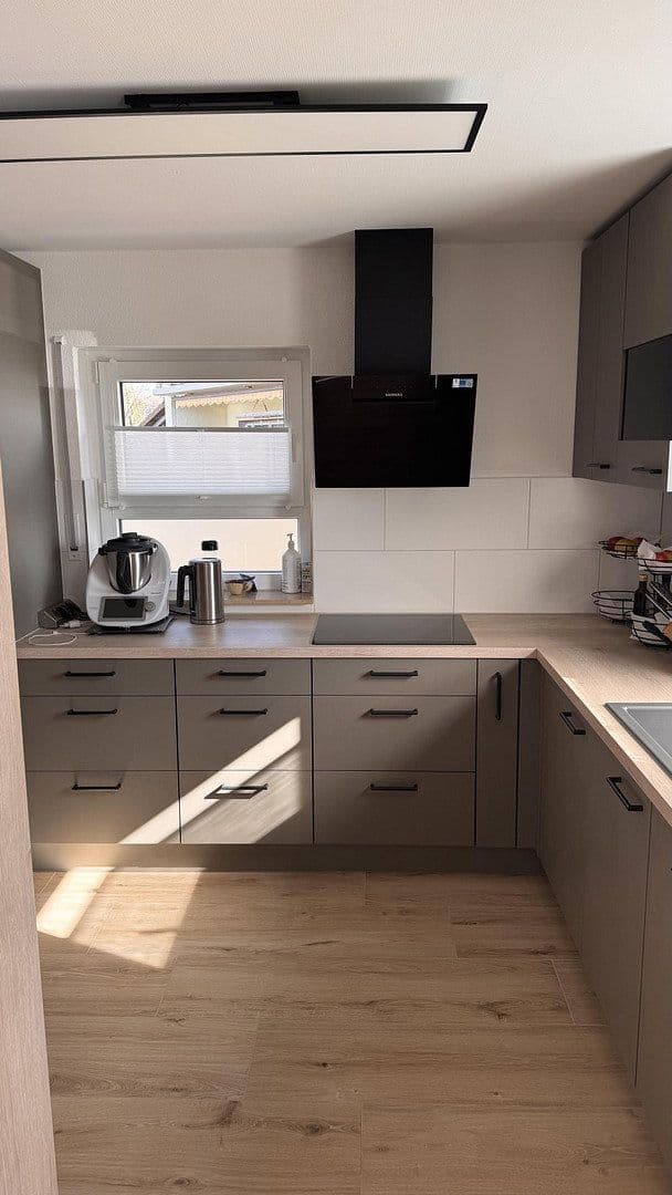 Predaj domu 140 m², pozemek 313 m², Uhldingen-Mühlhofen, Bádensko-Wurttembersko Predaj domu 140 m², pozemek 313 m², Uhldingen-Mühlhofen, Bádensko-Wurttembersko