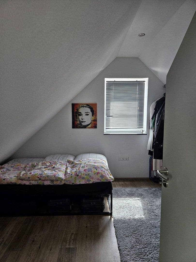 Prenájom bytu 5-izbový 106 m², Allmendingen, Bádensko-Wurttembersko Prenájom bytu 5-izbový 106 m², Allmendingen, Bádensko-Wurttembersko