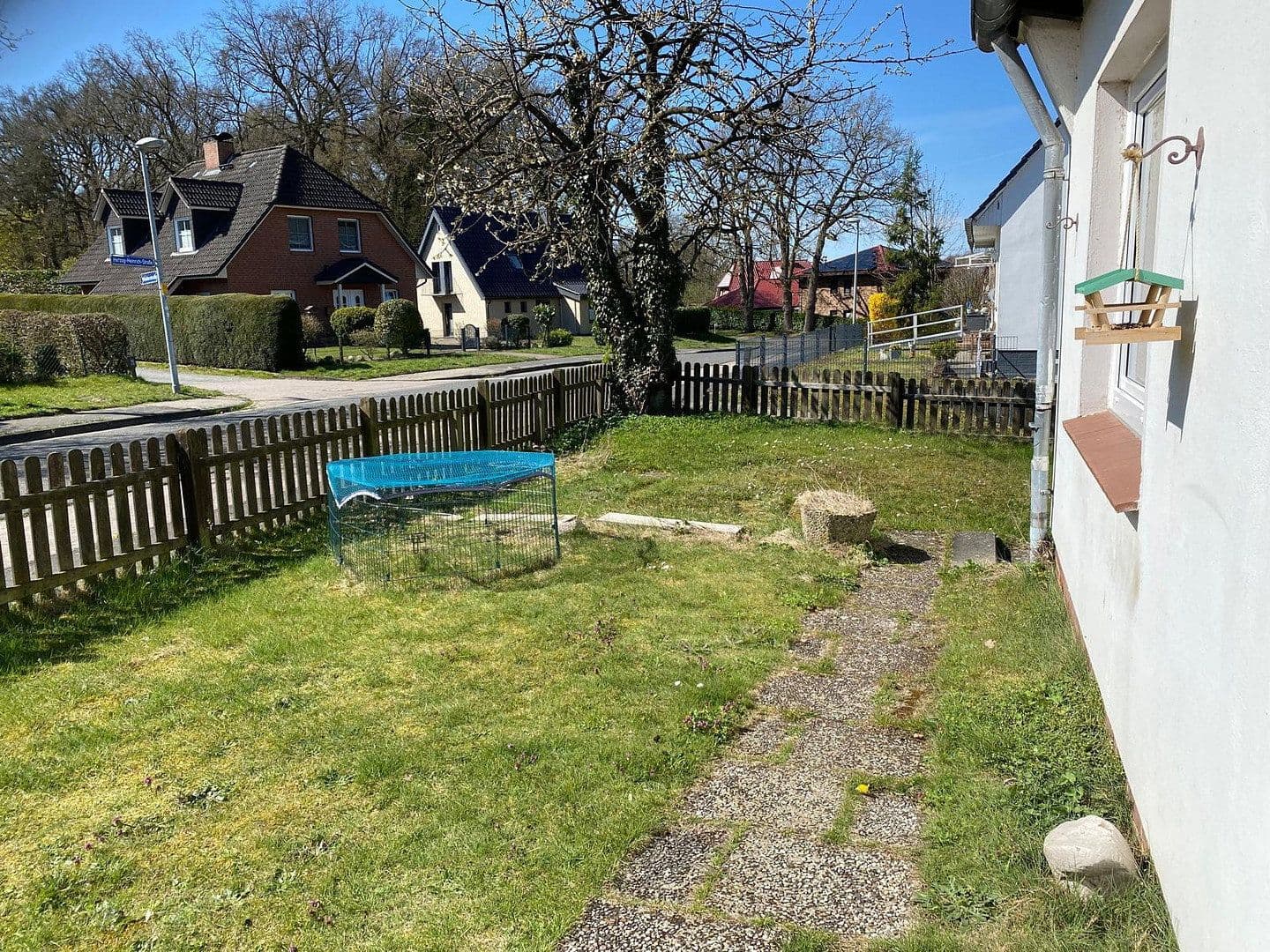 Prenájom bytu 3-izbový 90 m², Stade, Dolné Sasko Prenájom bytu 3-izbový 90 m², Stade, Dolné Sasko