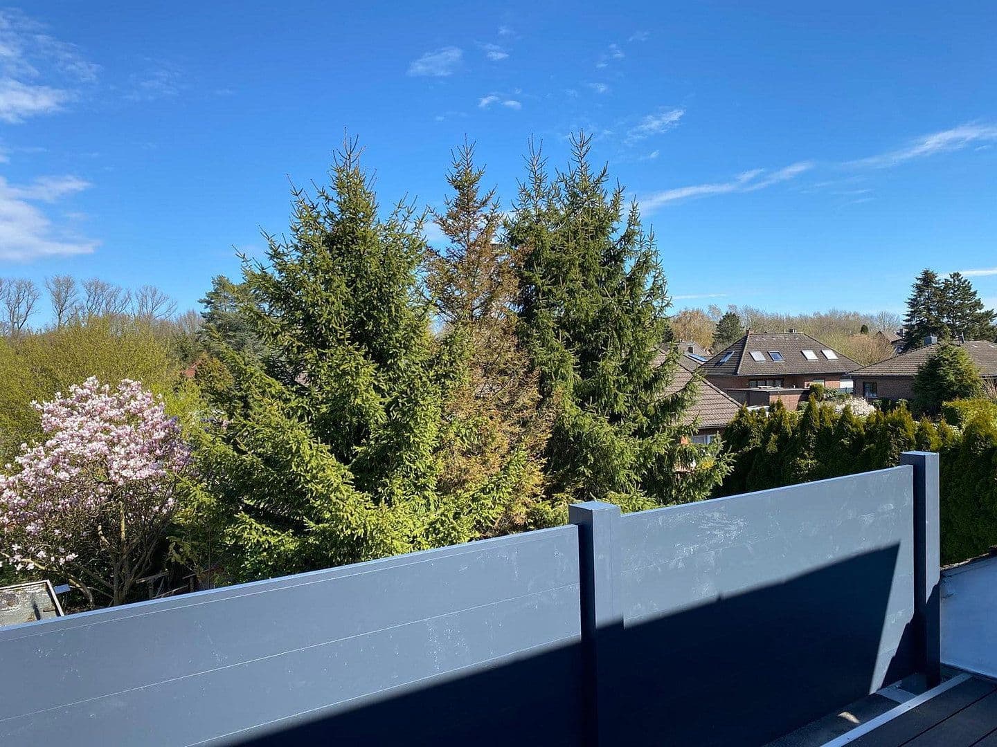 Prenájom bytu 3-izbový 90 m², Stade, Dolné Sasko Prenájom bytu 3-izbový 90 m², Stade, Dolné Sasko