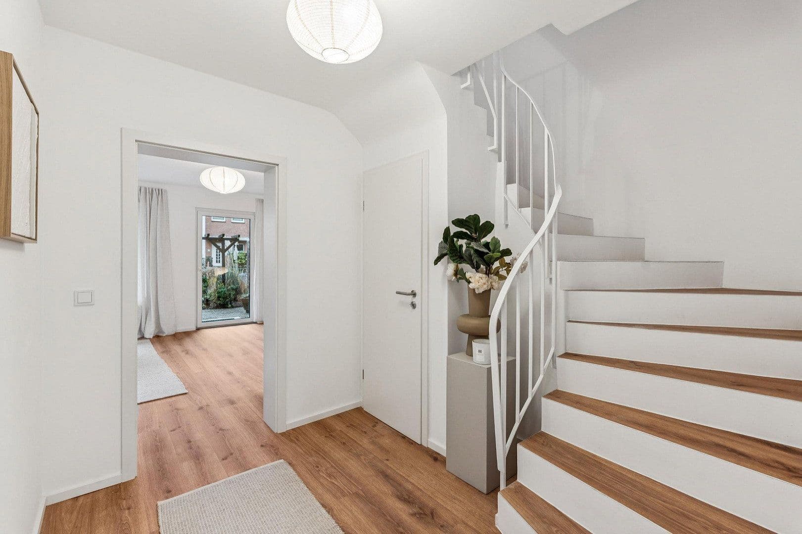 Predaj domu 136 m², pozemek 260 m², Im Brünfeld 3E, Seelze, Dolné Sasko Predaj domu 136 m², pozemek 260 m², Im Brünfeld 3E, Seelze, Dolné Sasko