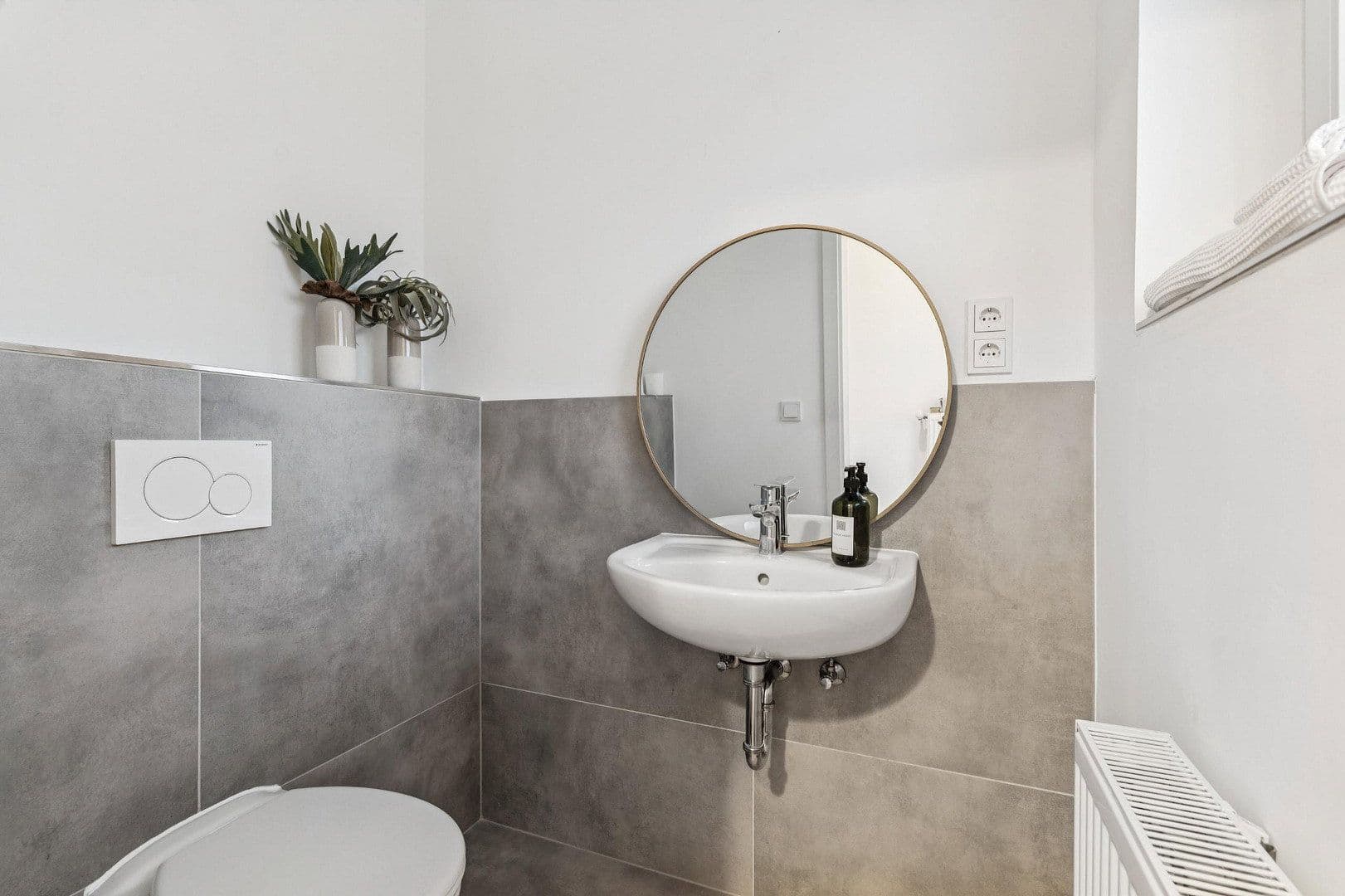 Predaj domu 136 m², pozemek 260 m², Im Brünfeld 3E, Seelze, Dolné Sasko Predaj domu 136 m², pozemek 260 m², Im Brünfeld 3E, Seelze, Dolné Sasko