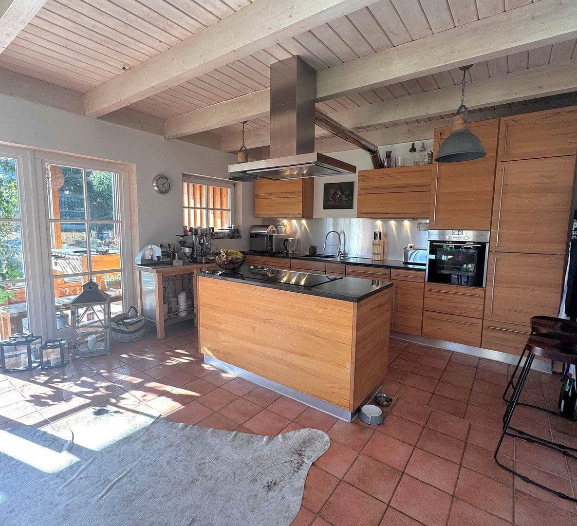 Predaj domu 144 m², pozemek 760 m², Hauptstr. 83, Appen, Šlezvicko-Holštajnsko Predaj domu 144 m², pozemek 760 m², Hauptstr. 83, Appen, Šlezvicko-Holštajnsko