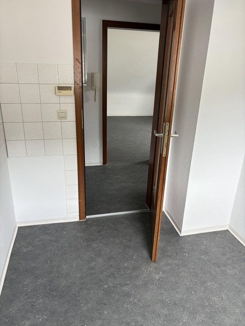 Prenájom bytu 2-izbový 48 m², Alte Höfener Straße 46, Bad Wildbad, Bádensko-Wurttembersko Prenájom bytu 2-izbový 48 m², Alte Höfener Straße 46, Bad Wildbad, Bádensko-Wurttembersko