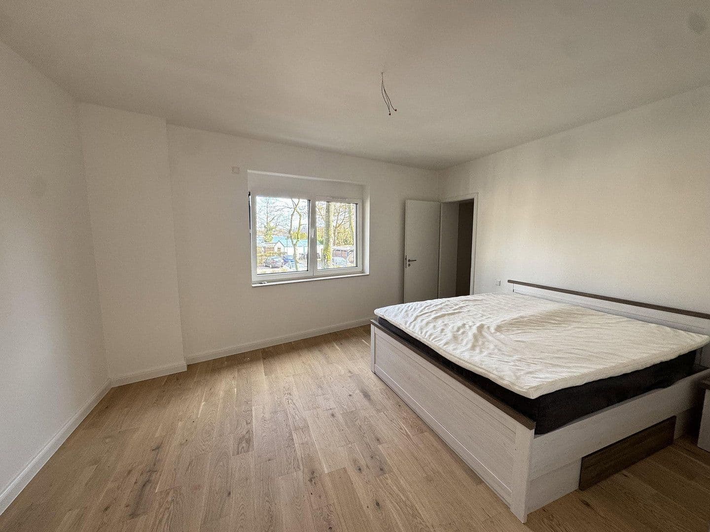 Predaj bytu 3-izbový 96 m², Kanalstraße 1a, Berlin, Berlín Predaj bytu 3-izbový 96 m², Kanalstraße 1a, Berlin, Berlín