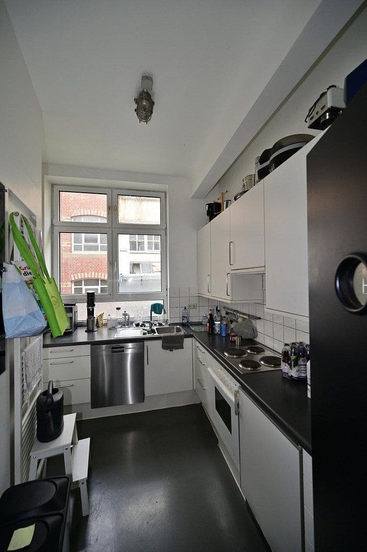 Prenájom kancelárie 282 m², Stuttgart, Bádensko-Wurttembersko Prenájom kancelárie 282 m², Stuttgart, Bádensko-Wurttembersko