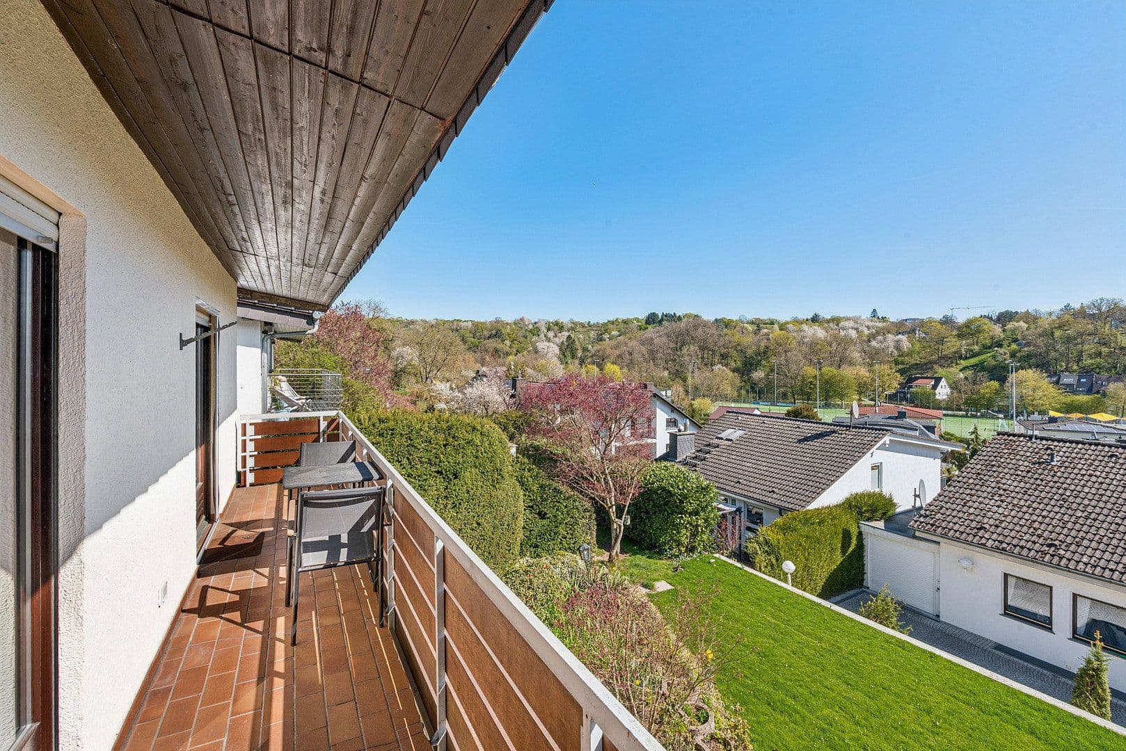 Predaj domu 177 m², pozemek 364 m², Bad Soden am Taunus, Hesensko Predaj domu 177 m², pozemek 364 m², Bad Soden am Taunus, Hesensko