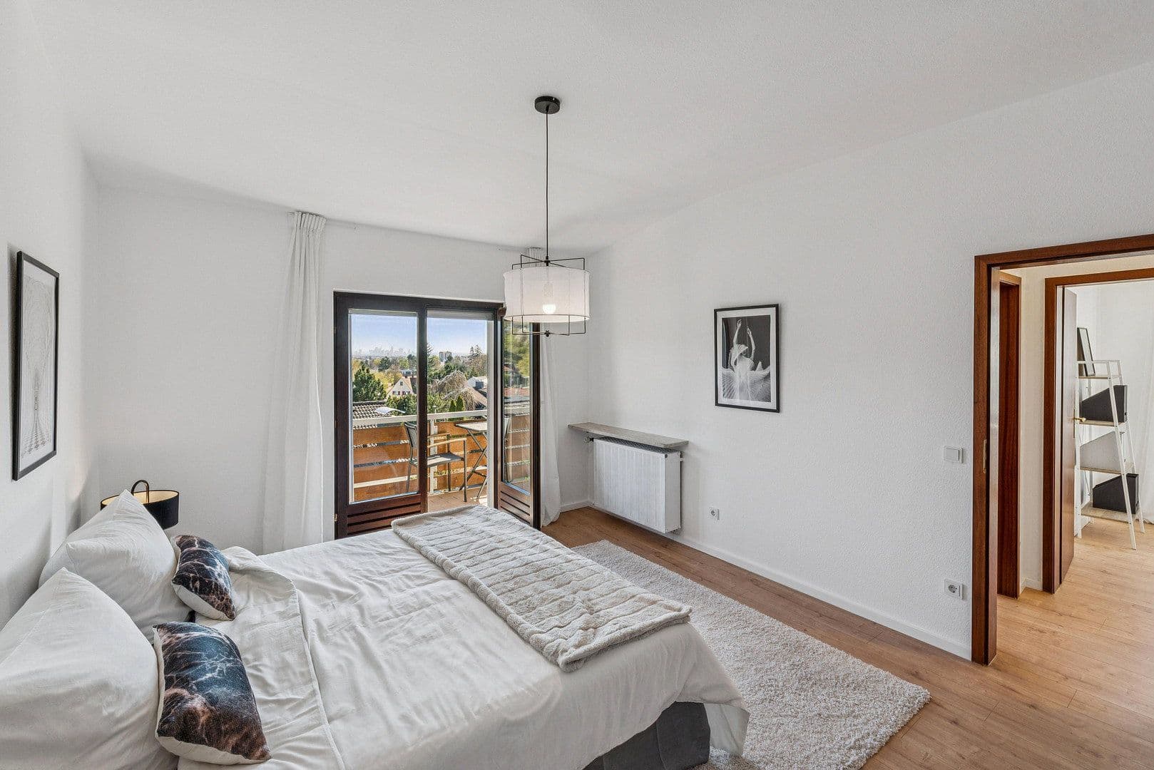 Predaj domu 177 m², pozemek 364 m², Bad Soden am Taunus, Hesensko Predaj domu 177 m², pozemek 364 m², Bad Soden am Taunus, Hesensko