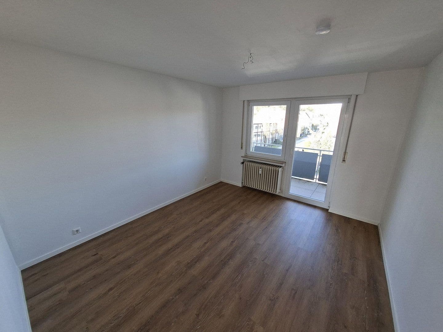 Prenájom bytu 2-izbový 56 m², Bahnhofstrasse 33, Weissach, Bádensko-Wurttembersko Prenájom bytu 2-izbový 56 m², Bahnhofstrasse 33, Weissach, Bádensko-Wurttembersko