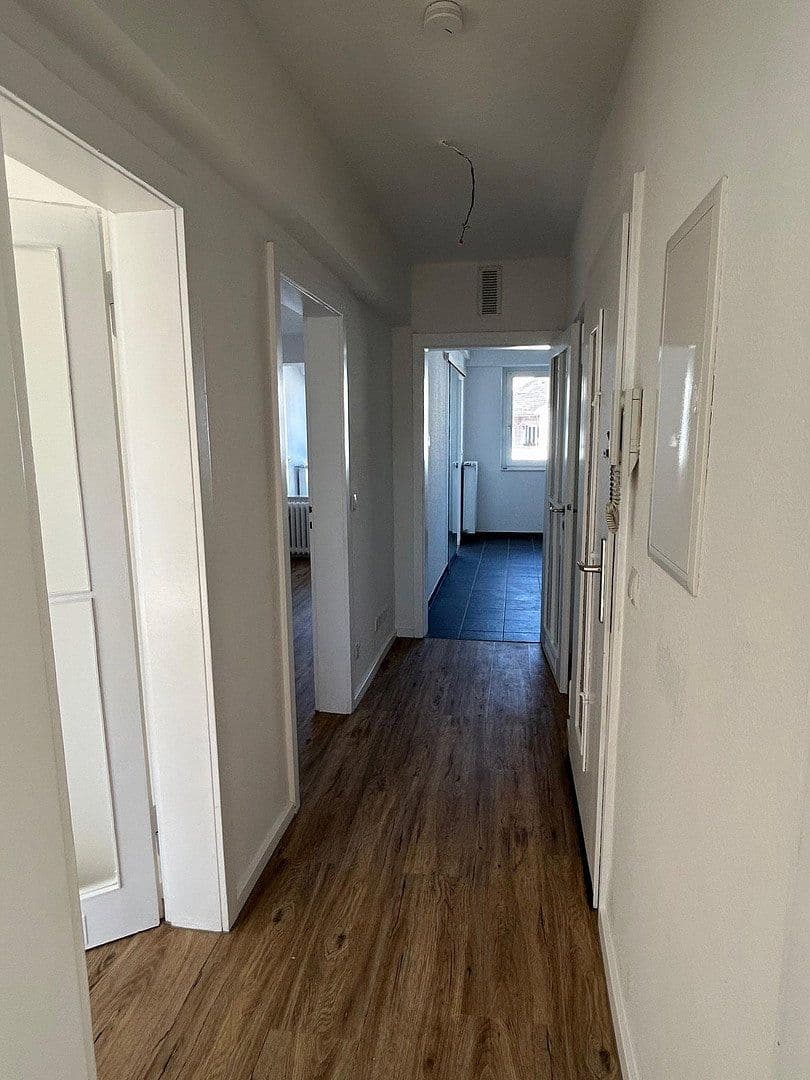 Prenájom bytu 3-izbový 65 m², Bonn, Severné Porýnie - Westfálsko Prenájom bytu 3-izbový 65 m², Bonn, Severné Porýnie - Westfálsko