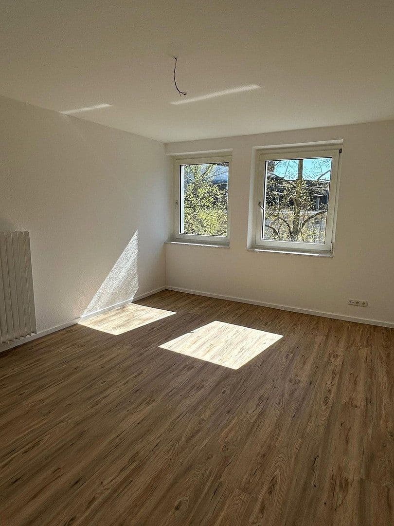 Prenájom bytu 3-izbový 65 m², Bonn, Severné Porýnie - Westfálsko Prenájom bytu 3-izbový 65 m², Bonn, Severné Porýnie - Westfálsko