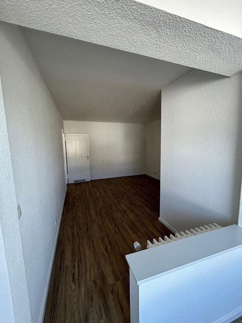 Prenájom bytu 3-izbový 65 m², Bonn, Severné Porýnie - Westfálsko Prenájom bytu 3-izbový 65 m², Bonn, Severné Porýnie - Westfálsko