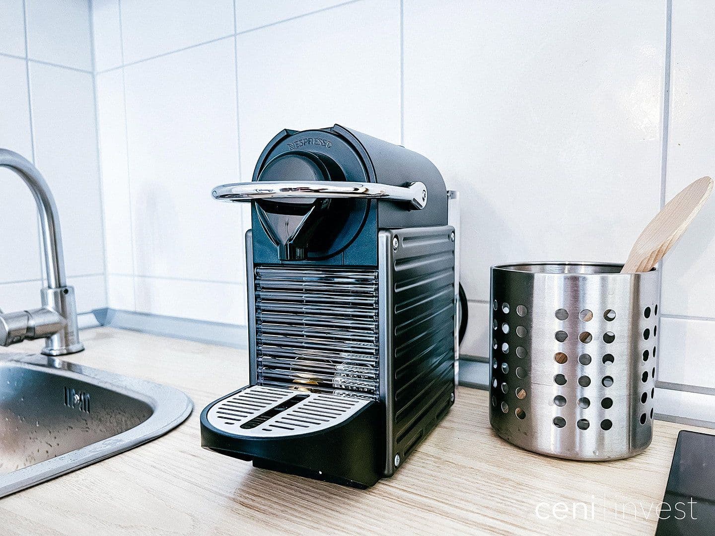 Prenájom bytu 1-izbový 25 m², Neckarauer Straße 217, Mannheim, Bádensko-Wurttembersko Prenájom bytu 1-izbový 25 m², Neckarauer Straße 217, Mannheim, Bádensko-Wurttembersko