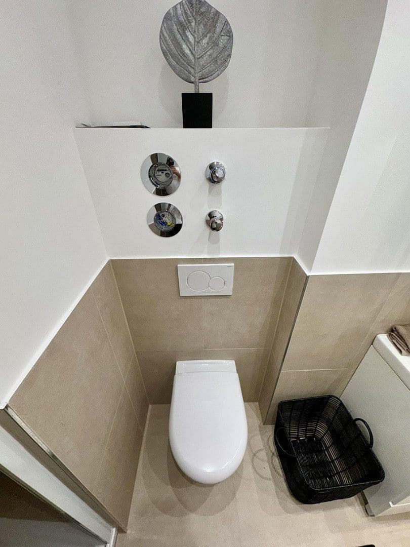 Predaj bytu 3-izbový 77 m², Köln, Severné Porýnie - Westfálsko Predaj bytu 3-izbový 77 m², Köln, Severné Porýnie - Westfálsko