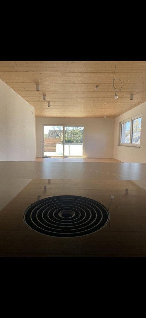 Prenájom bytu 3-izbový 95 m², Backnang, Bádensko-Wurttembersko Prenájom bytu 3-izbový 95 m², Backnang, Bádensko-Wurttembersko