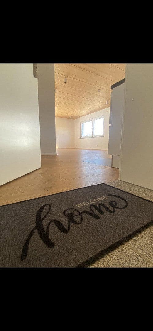 Prenájom bytu 3-izbový 95 m², Backnang, Bádensko-Wurttembersko Prenájom bytu 3-izbový 95 m², Backnang, Bádensko-Wurttembersko