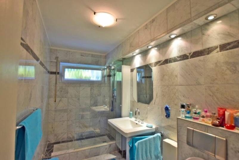 Prenájom bytu 2-izbový 96 m², Mielesheide 4, Essen, Severné Porýnie - Westfálsko Prenájom bytu 2-izbový 96 m², Mielesheide 4, Essen, Severné Porýnie - Westfálsko