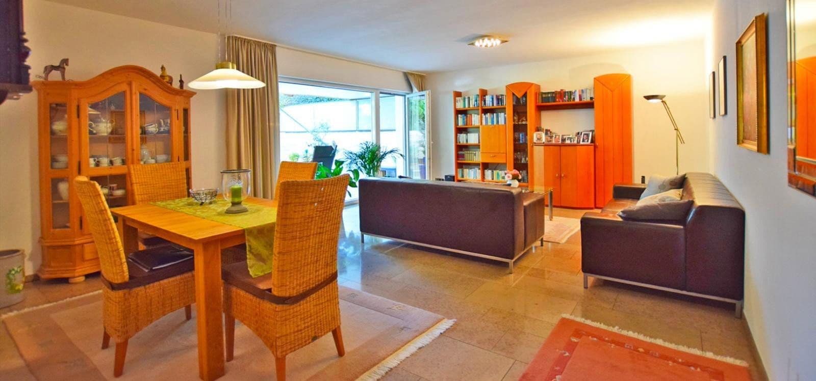 Prenájom bytu 2-izbový 96 m², Mielesheide 4, Essen, Severné Porýnie - Westfálsko Prenájom bytu 2-izbový 96 m², Mielesheide 4, Essen, Severné Porýnie - Westfálsko