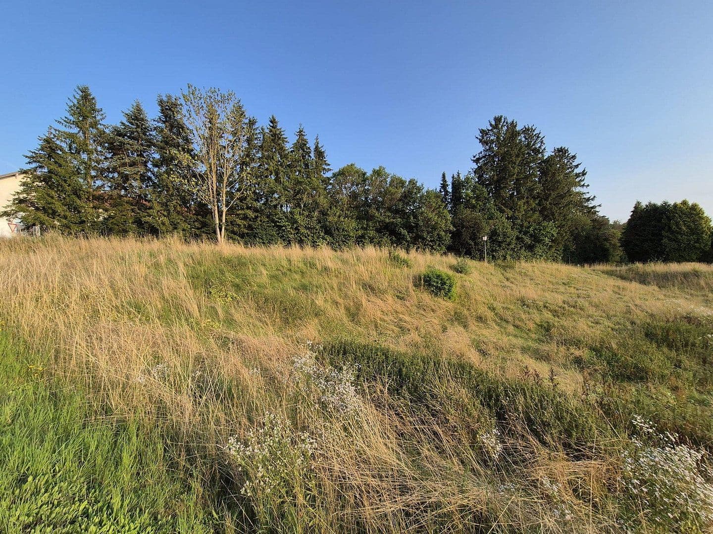 Predaj pozemku 497 m², Am Feldl 5, Egmating, Bavorsko Predaj pozemku 497 m², Am Feldl 5, Egmating, Bavorsko