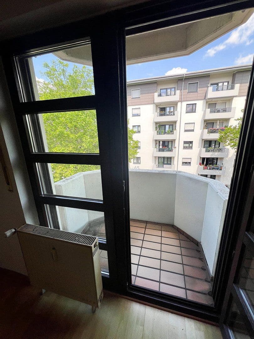 Prenájom bytu 1-izbový 21 m², Friedenstraße 84, Kaiserslautern, Porýnie-Falcko Prenájom bytu 1-izbový 21 m², Friedenstraße 84, Kaiserslautern, Porýnie-Falcko