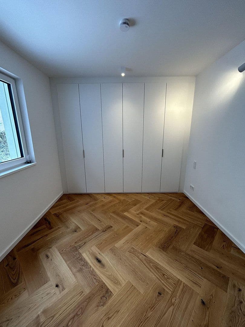 Prenájom bytu 2-izbový 59 m², Kidlerstraße 20a, München, Bavorsko Prenájom bytu 2-izbový 59 m², Kidlerstraße 20a, München, Bavorsko