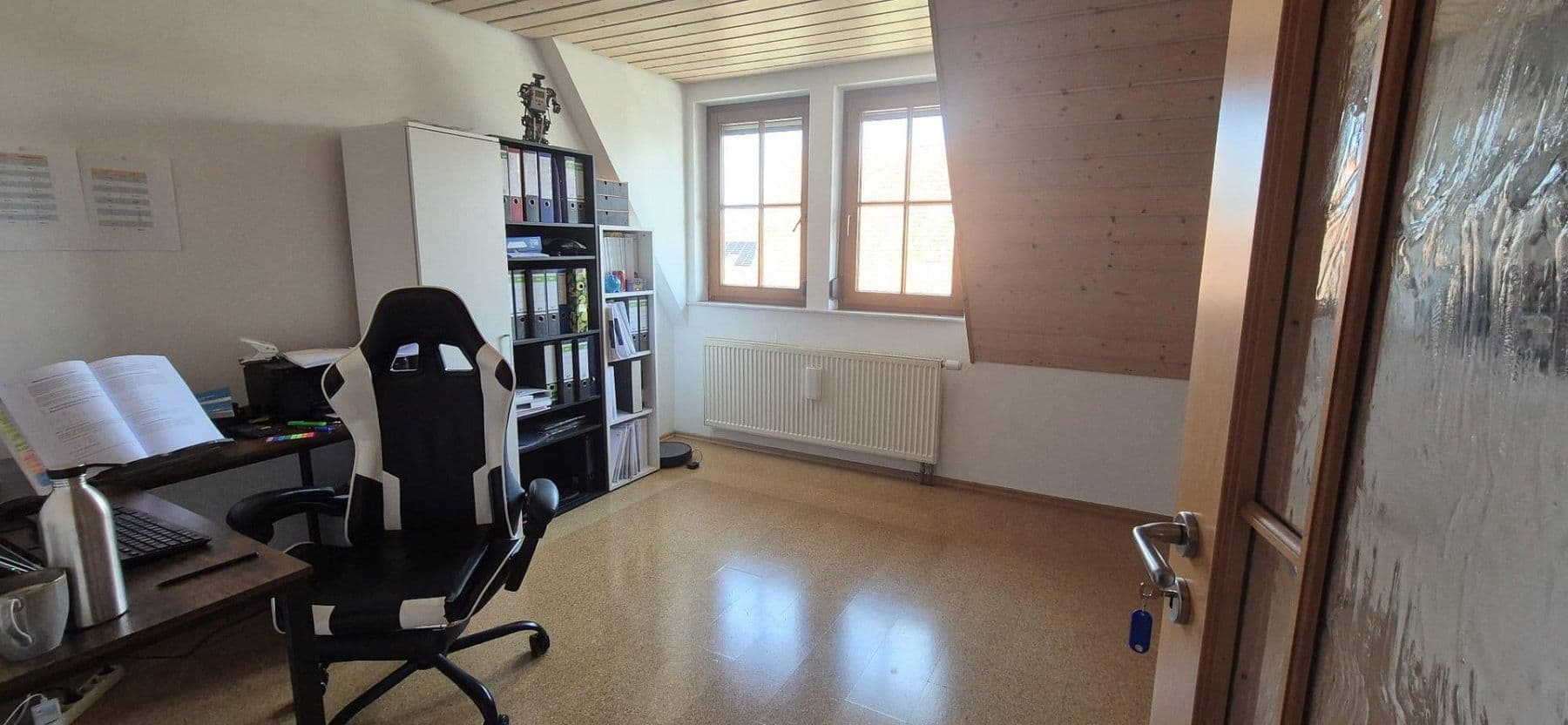 Prenájom domu 160 m², pozemek 326 m², Rottenburg am Neckar, Bádensko-Wurttembersko Prenájom domu 160 m², pozemek 326 m², Rottenburg am Neckar, Bádensko-Wurttembersko