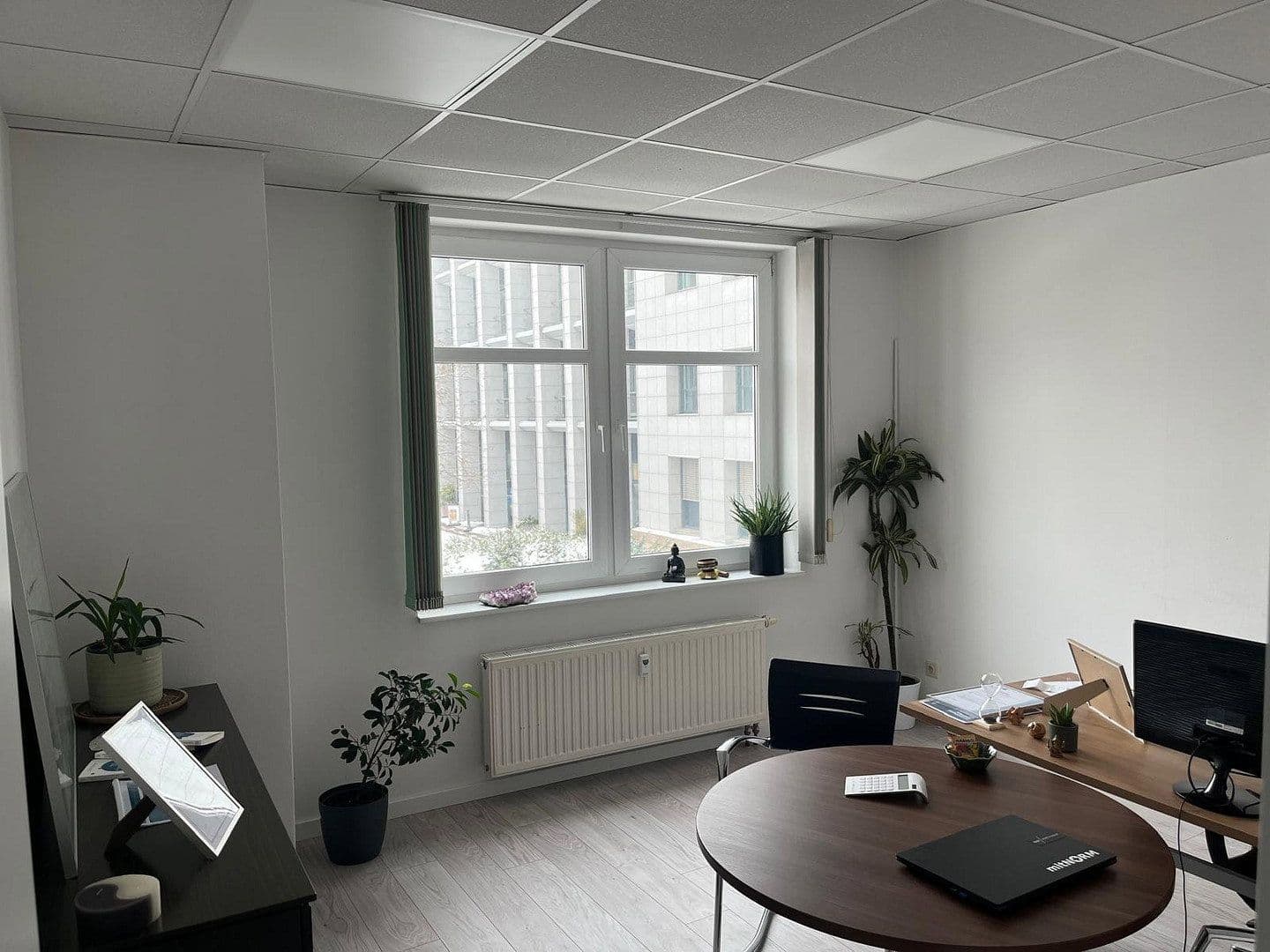 Prenájom kancelárie 277 m², Karl-Liebknecht-Straße 1a, Leipzig, Sasko Prenájom kancelárie 277 m², Karl-Liebknecht-Straße 1a, Leipzig, Sasko