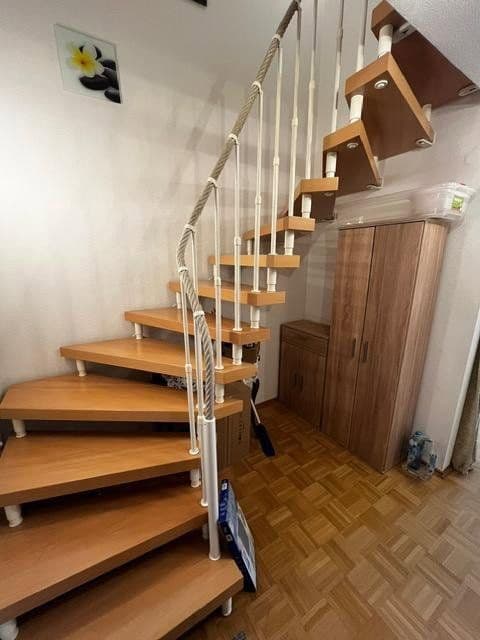 Prenájom bytu 4-izbový 121 m², Marktplatz 12, Schwaikheim, Bádensko-Wurttembersko Prenájom bytu 4-izbový 121 m², Marktplatz 12, Schwaikheim, Bádensko-Wurttembersko