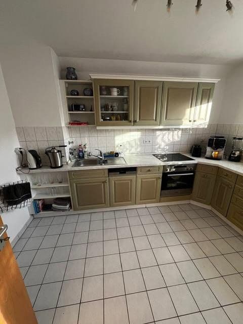 Prenájom bytu 4-izbový 121 m², Marktplatz 12, Schwaikheim, Bádensko-Wurttembersko Prenájom bytu 4-izbový 121 m², Marktplatz 12, Schwaikheim, Bádensko-Wurttembersko