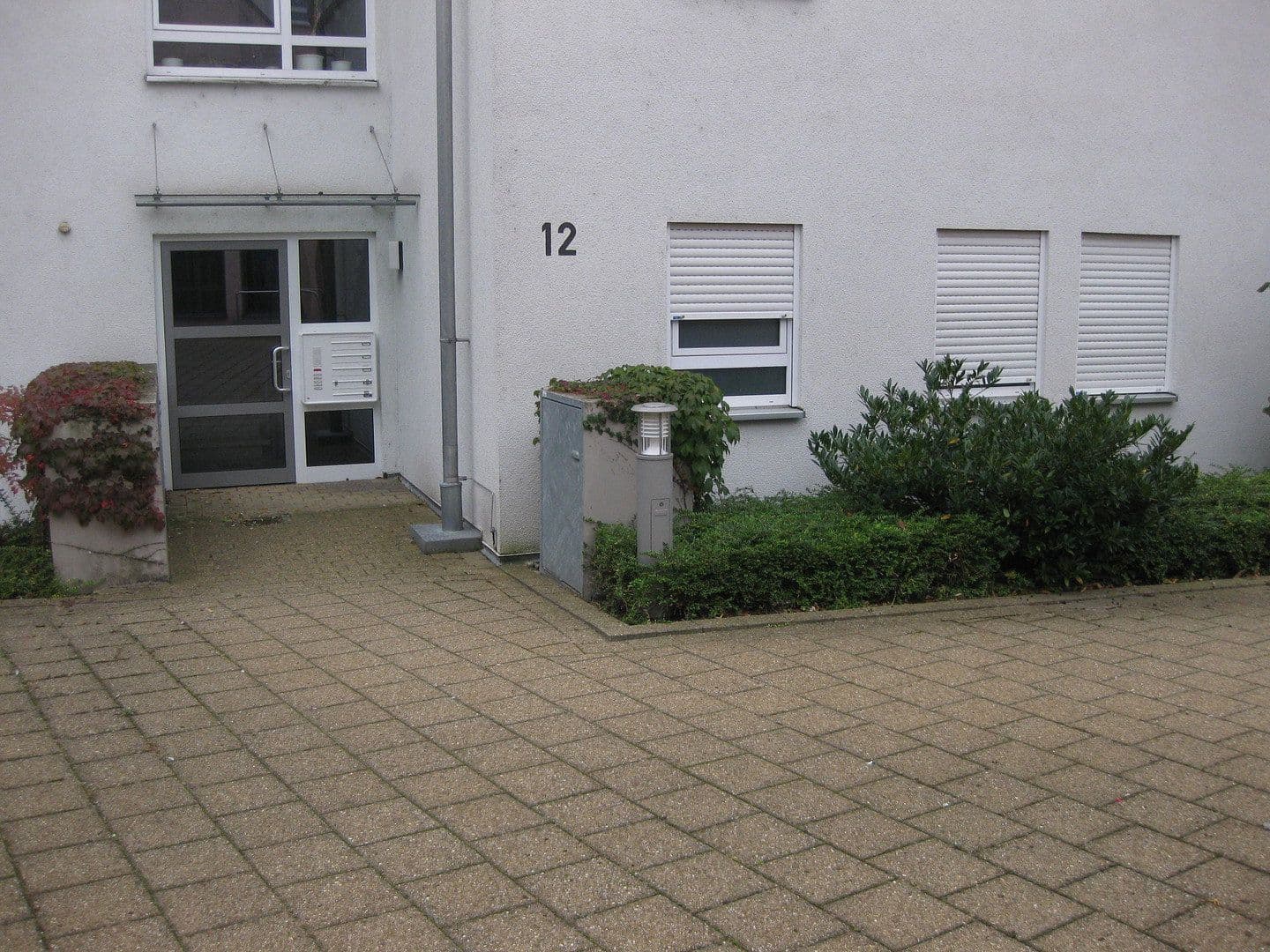 Prenájom bytu 4-izbový 121 m², Marktplatz 12, Schwaikheim, Bádensko-Wurttembersko Prenájom bytu 4-izbový 121 m², Marktplatz 12, Schwaikheim, Bádensko-Wurttembersko