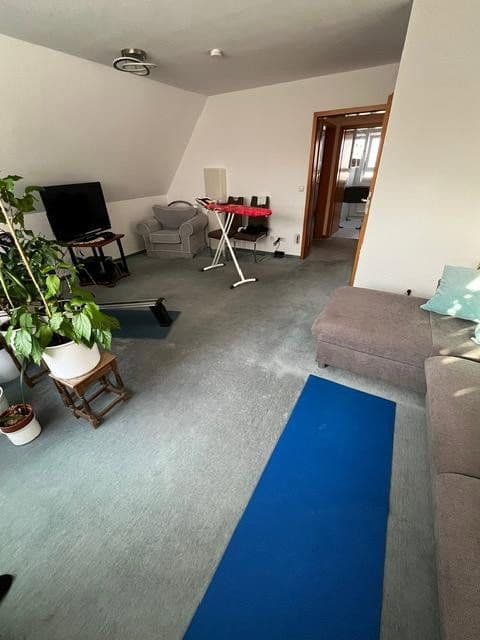 Prenájom bytu 4-izbový 121 m², Marktplatz 12, Schwaikheim, Bádensko-Wurttembersko Prenájom bytu 4-izbový 121 m², Marktplatz 12, Schwaikheim, Bádensko-Wurttembersko