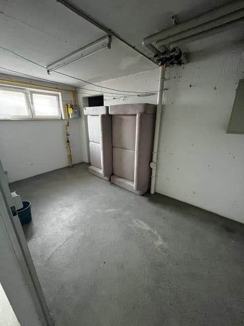 Prenájom bytu 4-izbový 121 m², Marktplatz 12, Schwaikheim, Bádensko-Wurttembersko Prenájom bytu 4-izbový 121 m², Marktplatz 12, Schwaikheim, Bádensko-Wurttembersko