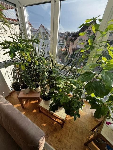 Prenájom bytu 4-izbový 121 m², Marktplatz 12, Schwaikheim, Bádensko-Wurttembersko Prenájom bytu 4-izbový 121 m², Marktplatz 12, Schwaikheim, Bádensko-Wurttembersko