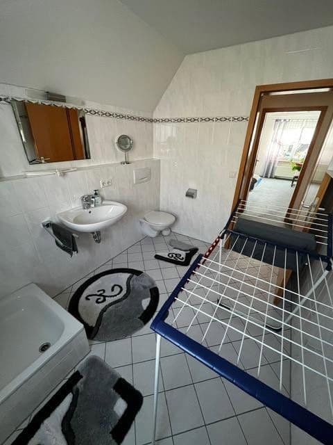 Prenájom bytu 4-izbový 121 m², Marktplatz 12, Schwaikheim, Bádensko-Wurttembersko Prenájom bytu 4-izbový 121 m², Marktplatz 12, Schwaikheim, Bádensko-Wurttembersko