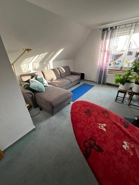 Prenájom bytu 4-izbový 121 m², Marktplatz 12, Schwaikheim, Bádensko-Wurttembersko Prenájom bytu 4-izbový 121 m², Marktplatz 12, Schwaikheim, Bádensko-Wurttembersko