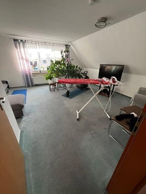 Prenájom bytu 4-izbový 121 m², Marktplatz 12, Schwaikheim, Bádensko-Wurttembersko Prenájom bytu 4-izbový 121 m², Marktplatz 12, Schwaikheim, Bádensko-Wurttembersko