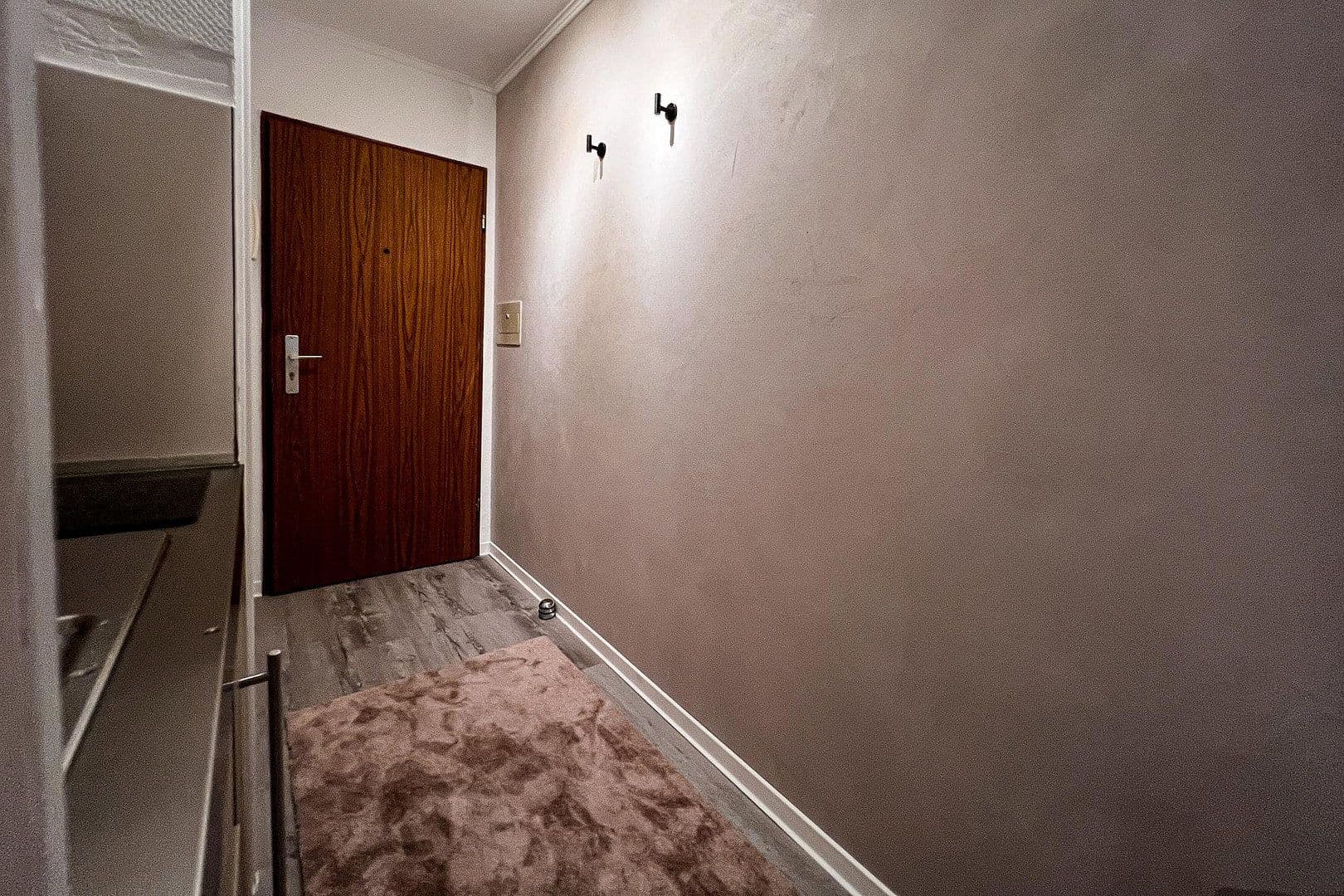 Prenájom bytu 1-izbový 19 m², L2 9, Mannheim, Bádensko-Wurttembersko Prenájom bytu 1-izbový 19 m², L2 9, Mannheim, Bádensko-Wurttembersko